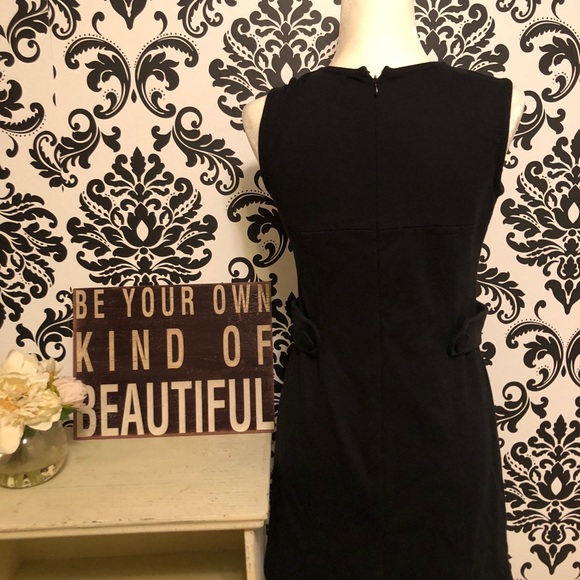 Classic sheath LOFT dress 😍 - Picture 3 of 3